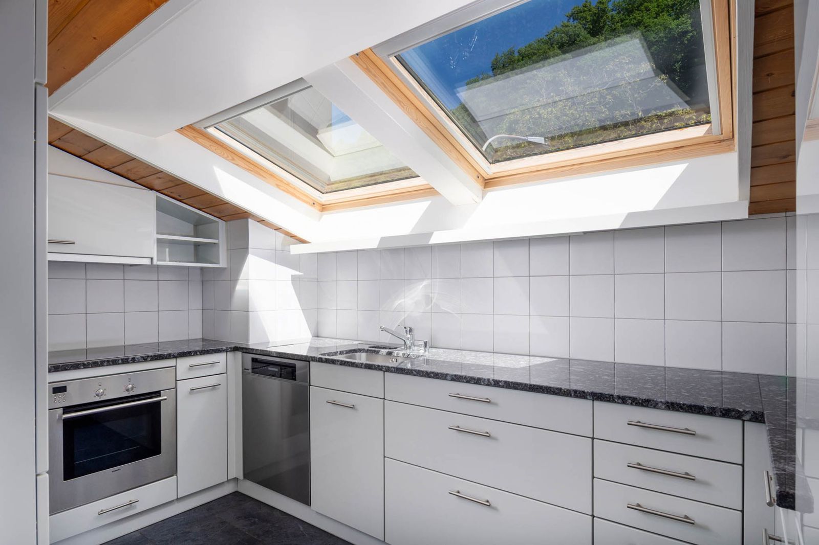 Grosszügige 3½-Zimmer-Dachwohnung mit Wintergarten!, Bild 6